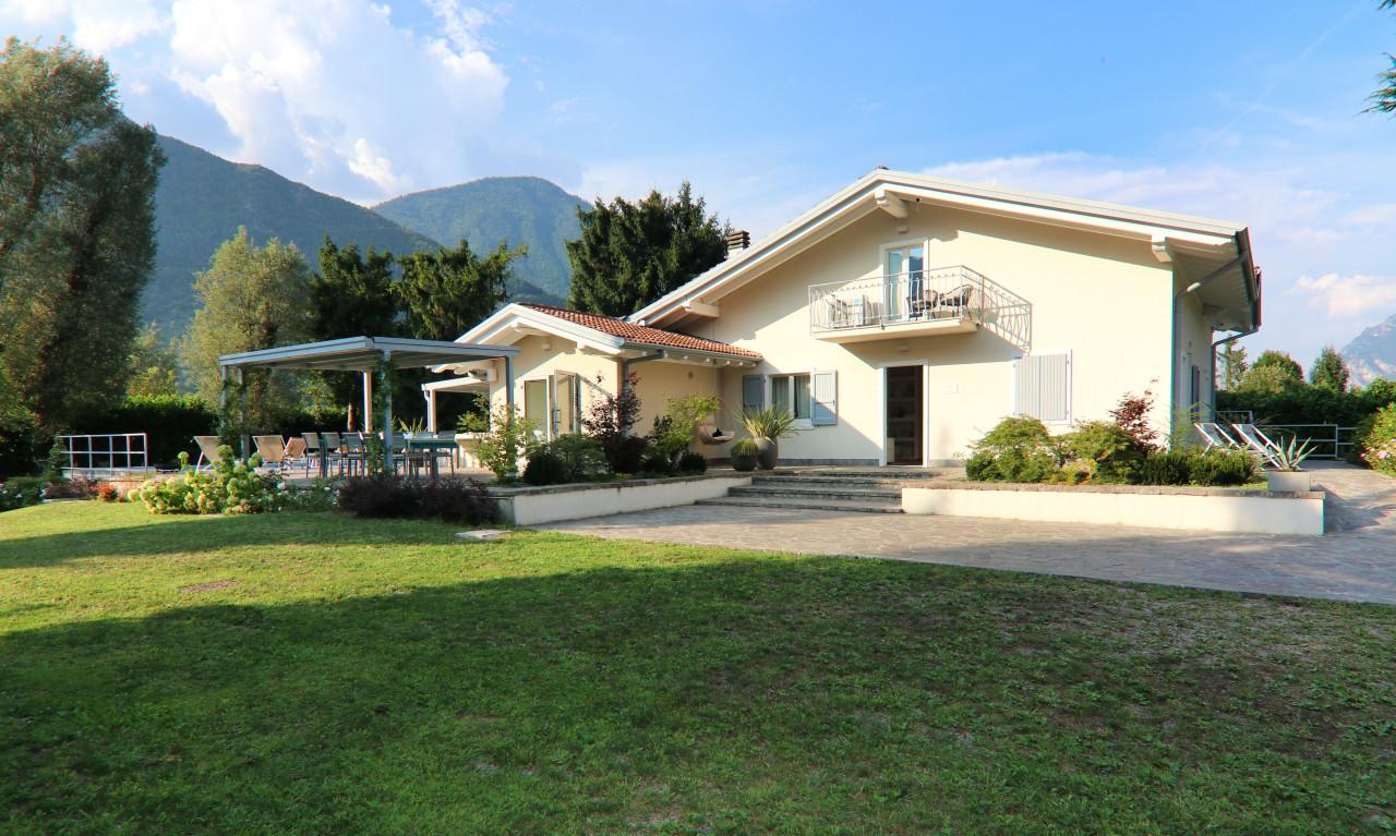 Villa in Bagolino, Brescia