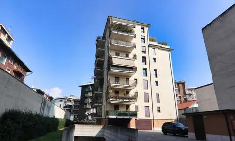 Apartment in Milan, Milan