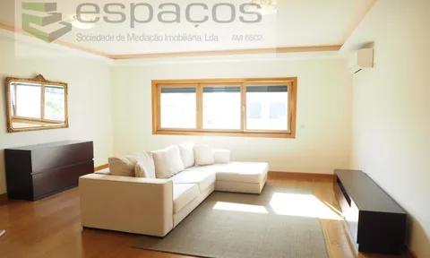 Apartment in Santa Iria de Azoia, Lisbon