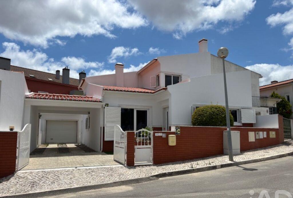 Terraced house in Vila Franca de Xira, Lisbon