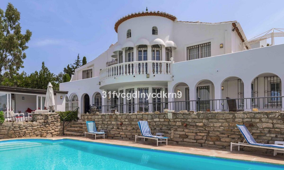 Villa in Estepona, Malaga