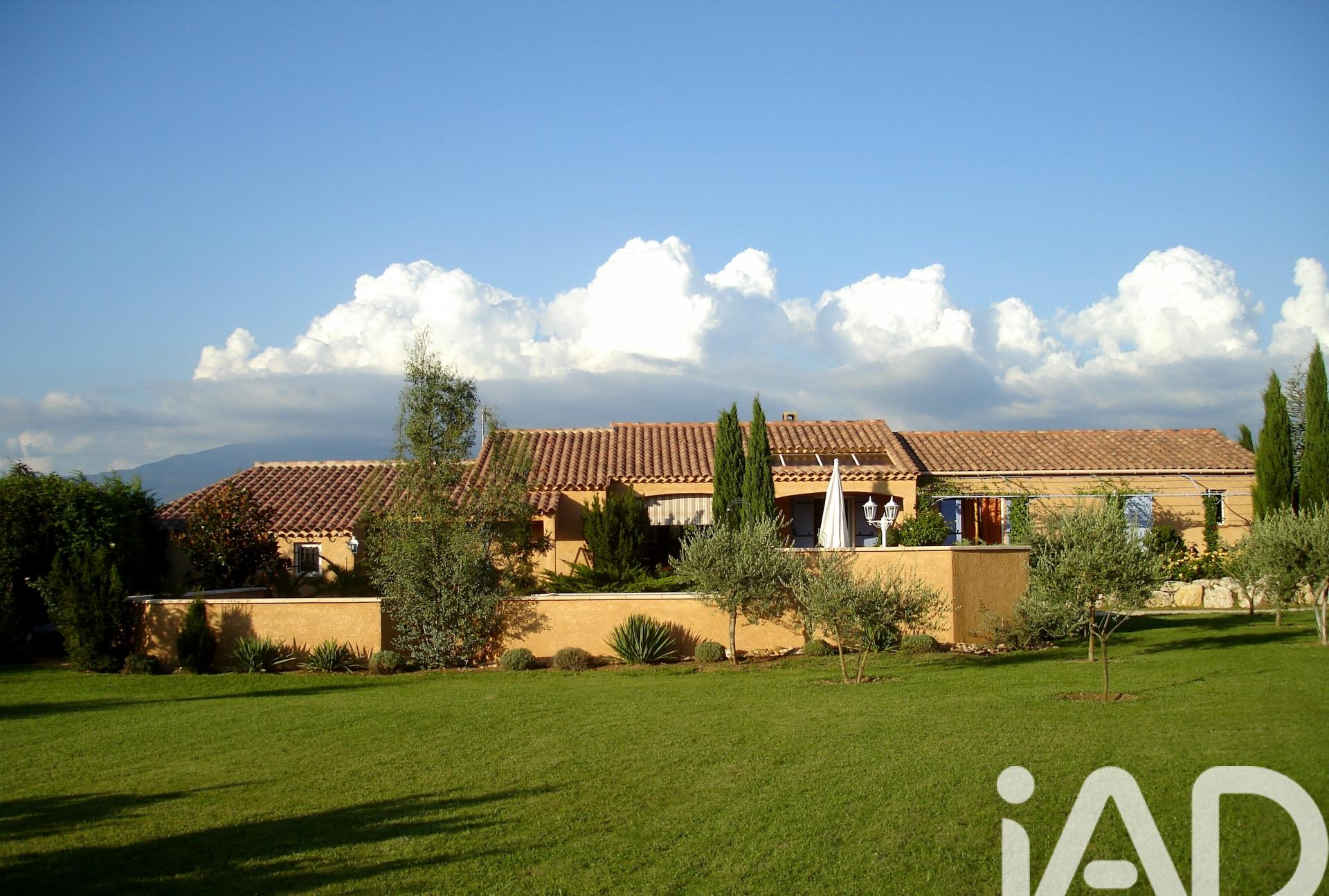 Villa in Mazan, Vaucluse