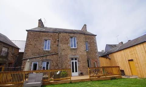 Villa in Landivy, Mayenne