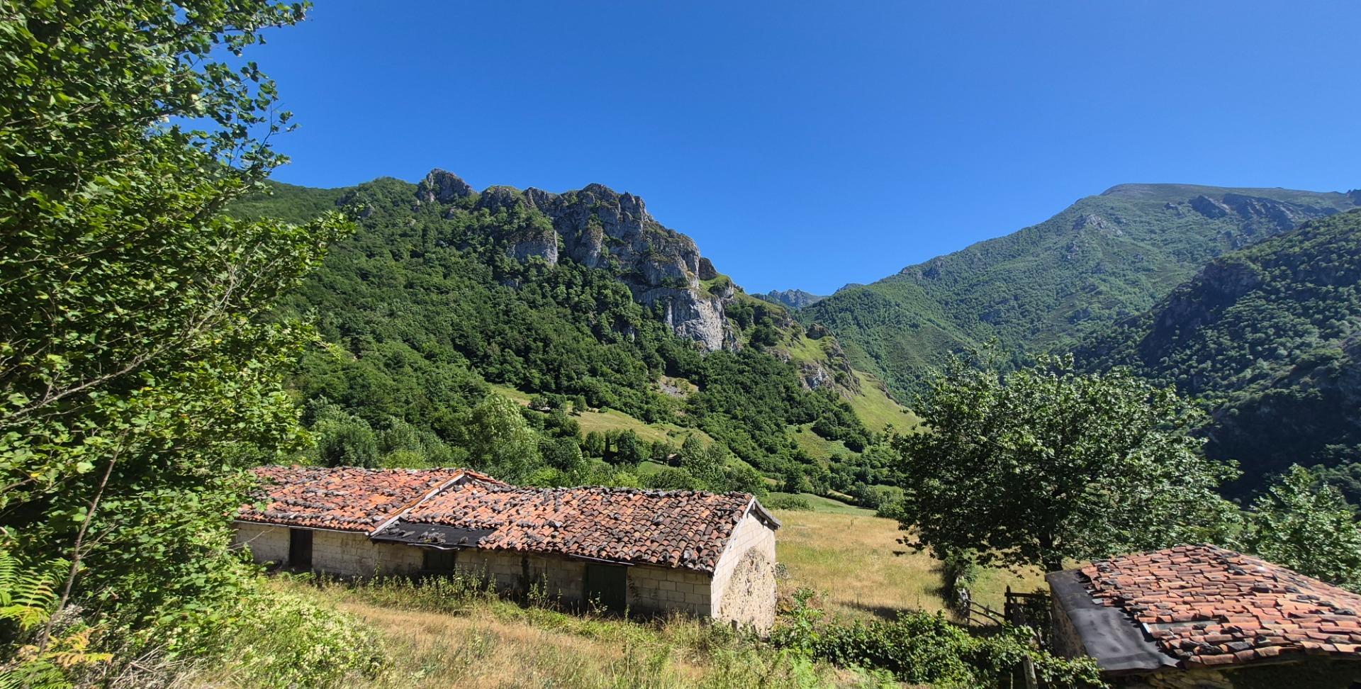 Country house in Aller, Asturias