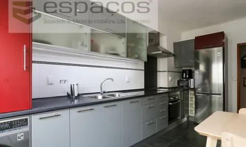 Apartment in Belas, Lisbon